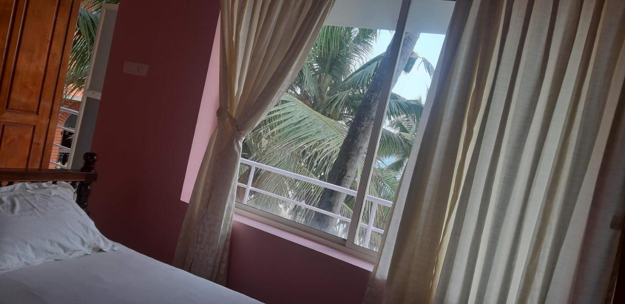 Varma Sea View Villas Thiruvananthapuram ภายนอก รูปภาพ